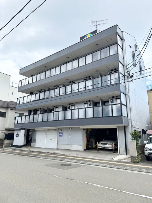 ホワイトキャッスル宮城野Ⅱの物件外観写真