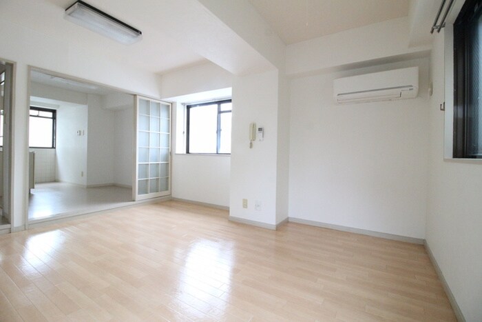 コンフォートレジデンスの物件内観写真