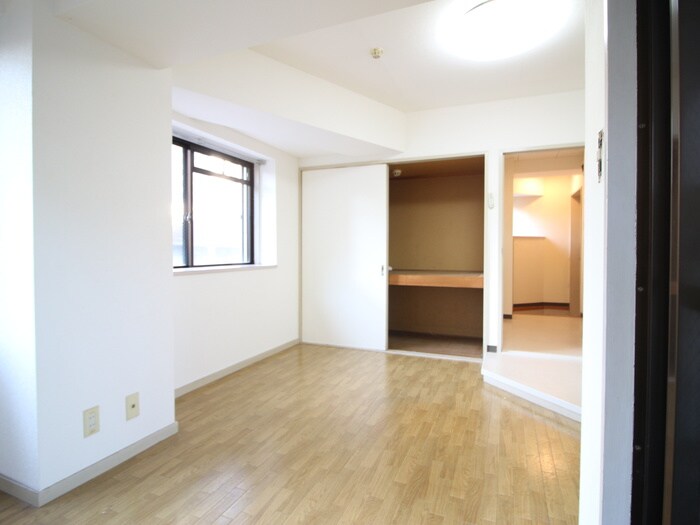 コンフォートレジデンスの物件内観写真