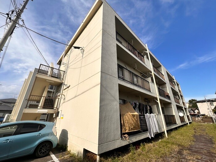 シャトウ福沢2号館の物件外観写真