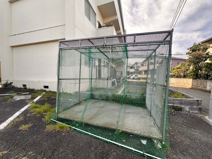 シャトウ福沢2号館の物件外観写真