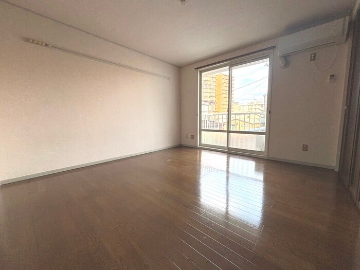 トレンディハウス志波町の物件内観写真