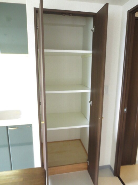 ガ－デンスクエア泉の物件内観写真