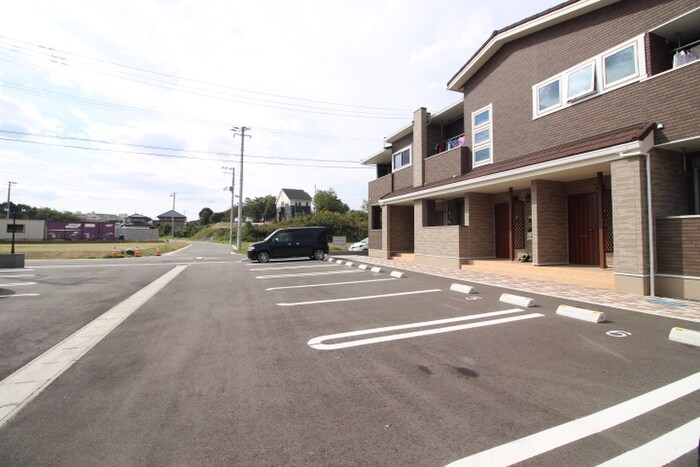 サーフサイドテラスの物件外観写真