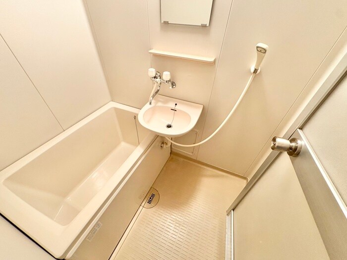 プペットHAGAの物件内観写真