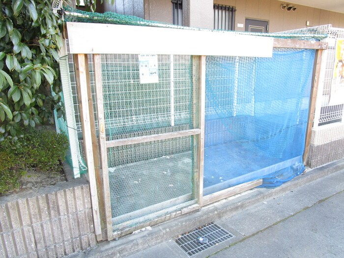 サンコートの物件外観写真