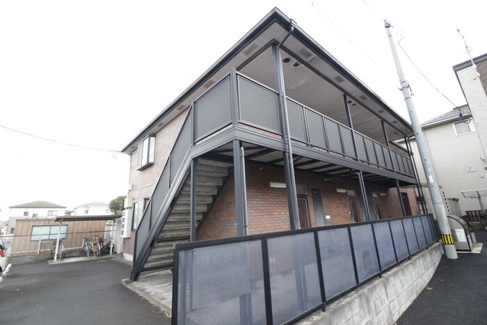 イリーニＳＡＫＯの物件外観写真