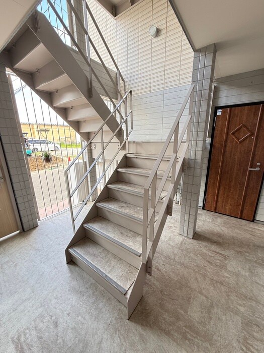 ＳＴＥレジデンスの物件外観写真