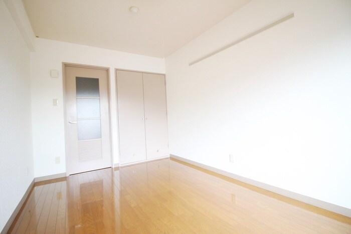 ハイツ河原町の物件内観写真
