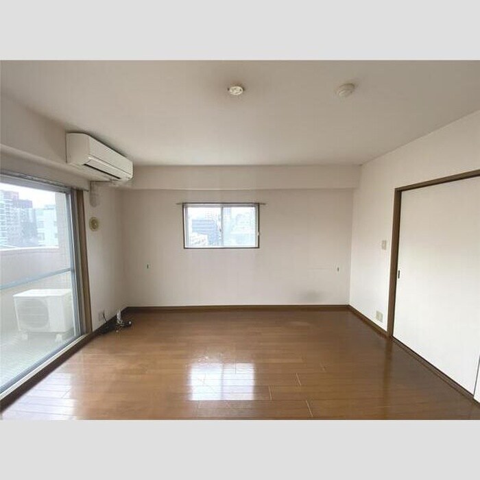 トロワフレールの物件内観写真