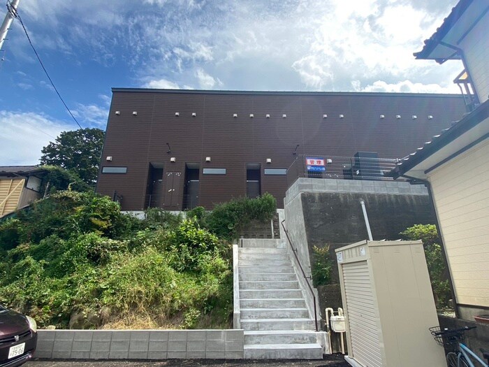 QRESTIA塩釜の物件外観写真