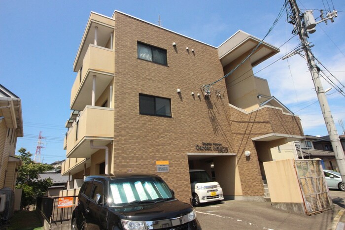 ガーデンハイツの物件外観写真