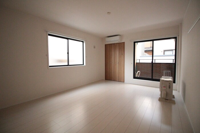 ザ・リバティⅦの物件内観写真