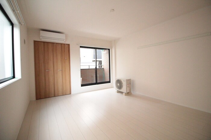 ザ・リバティⅦの物件内観写真