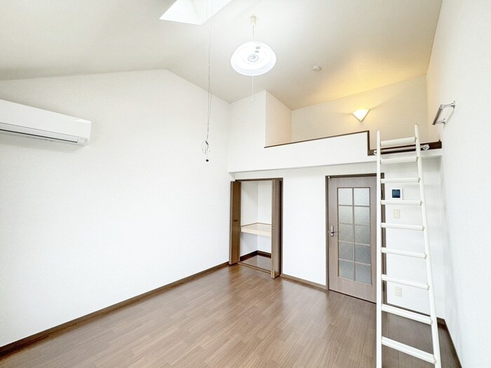 サンロード旭ヶ丘の物件内観写真