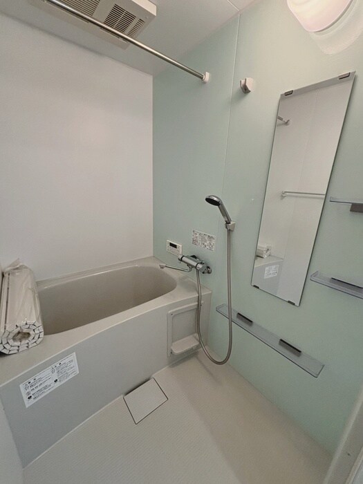 パセオプラシード泉中央の物件内観写真