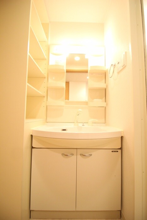 レジディア榴岡ウエスト棟の物件内観写真