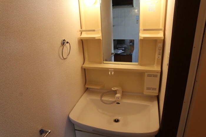 クレセール南吉成弐番館の物件内観写真