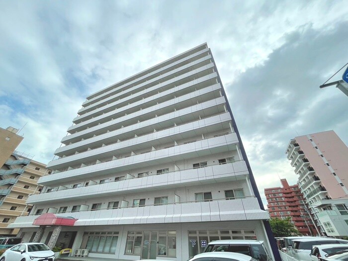 ベルシティ榴ヶ岡の物件外観写真