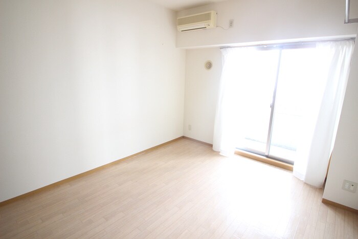 ベルシティ榴ヶ岡の物件内観写真