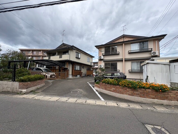 メゾンしらかしＫの物件外観写真