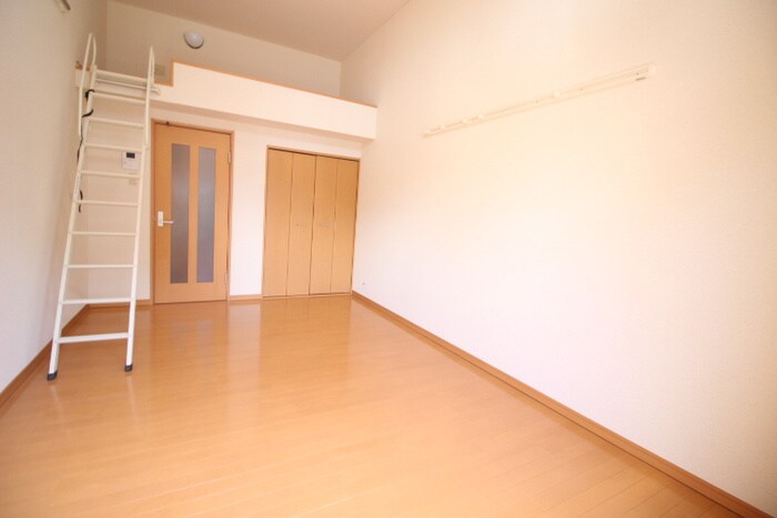 プリムヴェールⅡの物件内観写真