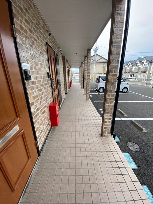 プリムヴェールⅡの物件外観写真