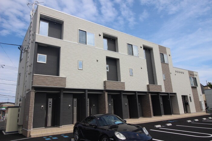 ミ・カシータの物件外観写真