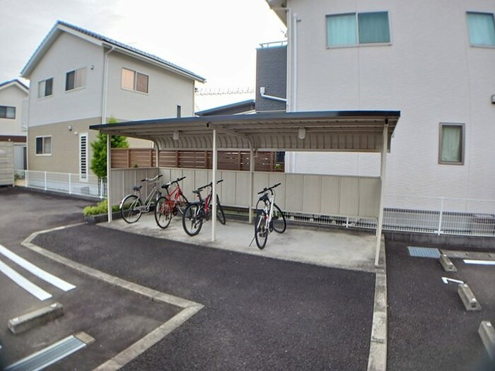 プラシードⅠの物件外観写真