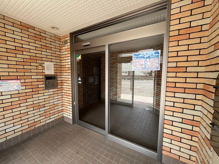 ラパン・ドゥ・上杉の物件外観写真