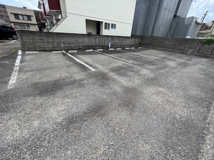 ラパン・ドゥ・上杉の物件外観写真