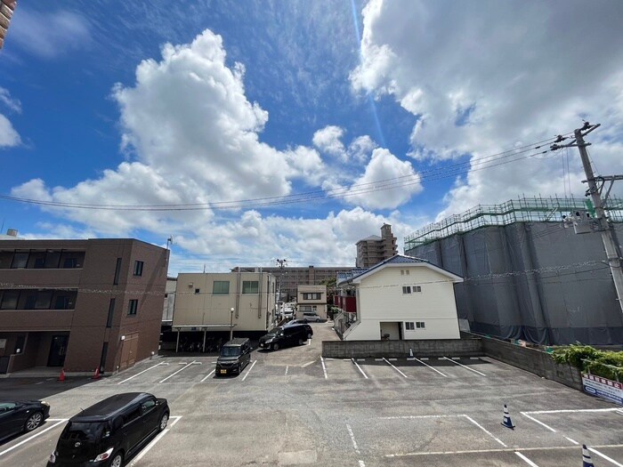 ラパン・ドゥ・上杉の物件内観写真