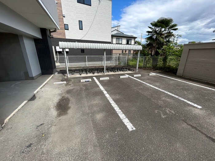 ア－バンフラッツ長町の物件外観写真