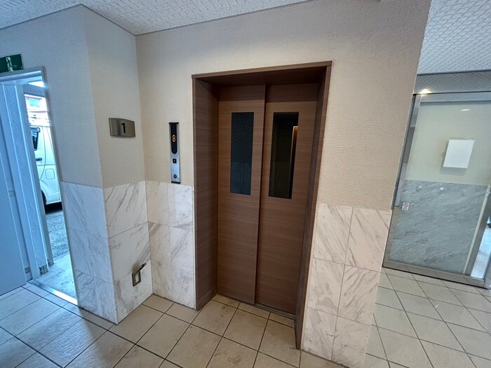 ア－バンフラッツ長町の物件外観写真