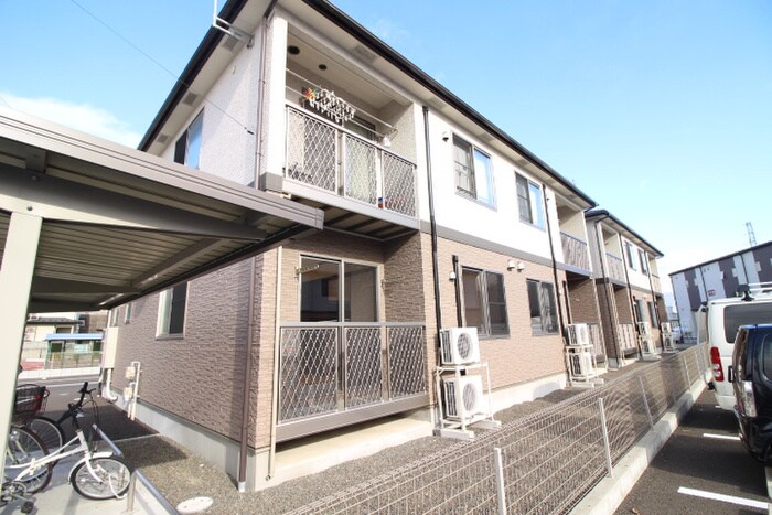 サンリッチＣの物件外観写真