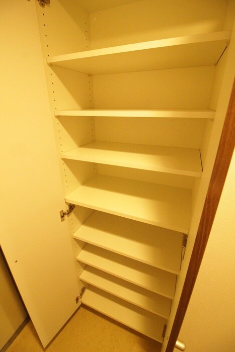 アスコット苦竹駅前の物件内観写真