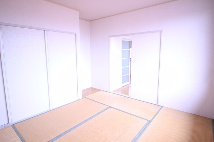 ラルジュ・フォーレBの物件内観写真