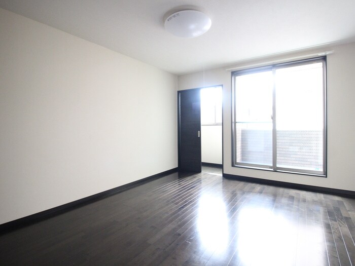 ＭＯＭＯ　ＫＡＭＩＳＵＧＩの物件内観写真