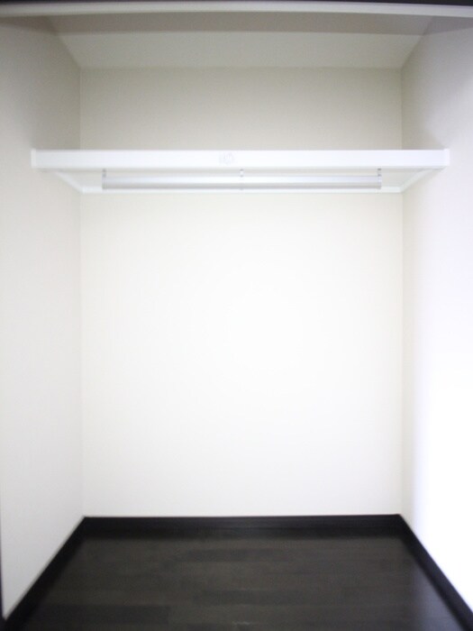 ＭＯＭＯ　ＫＡＭＩＳＵＧＩの物件内観写真