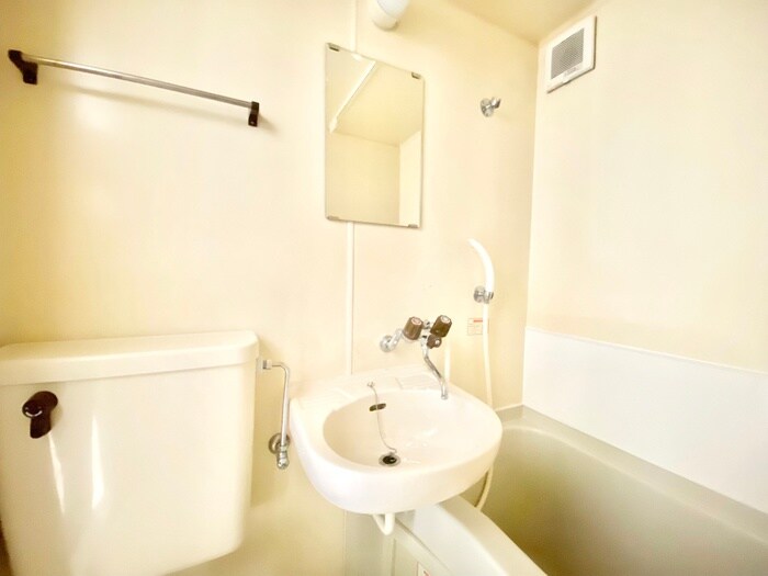 エレガンス宮町の物件内観写真