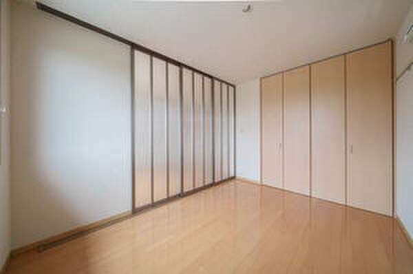 メゾン・ラークBの物件内観写真