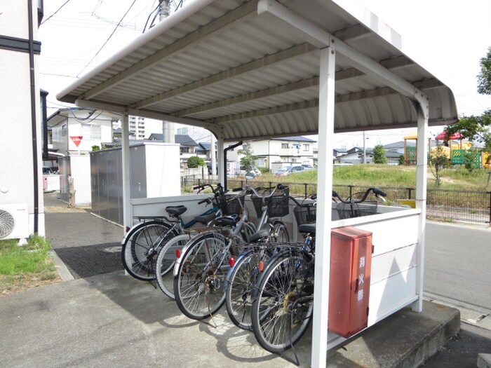 PARCROSETTE（伊在）１番館の物件外観写真