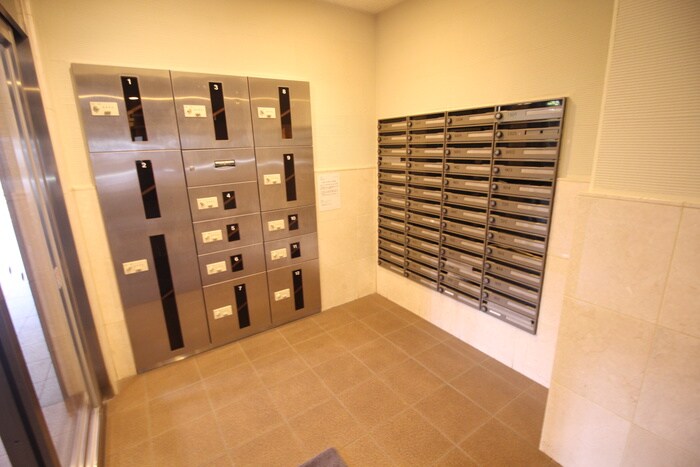 カスタリア勾当台公園の物件外観写真