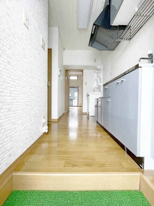 カ－サ吉岡南の物件内観写真