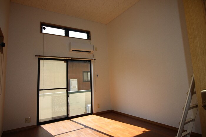 カ－サ吉岡南の物件内観写真