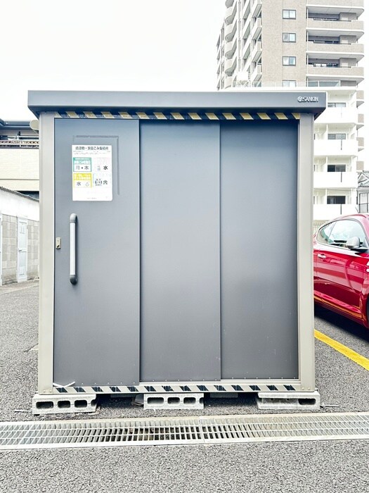 テレパレス榴ヶ岡1号棟の物件外観写真