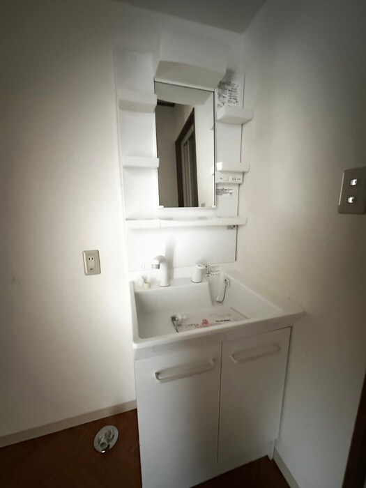 テレパレス榴ヶ岡1号棟の物件内観写真