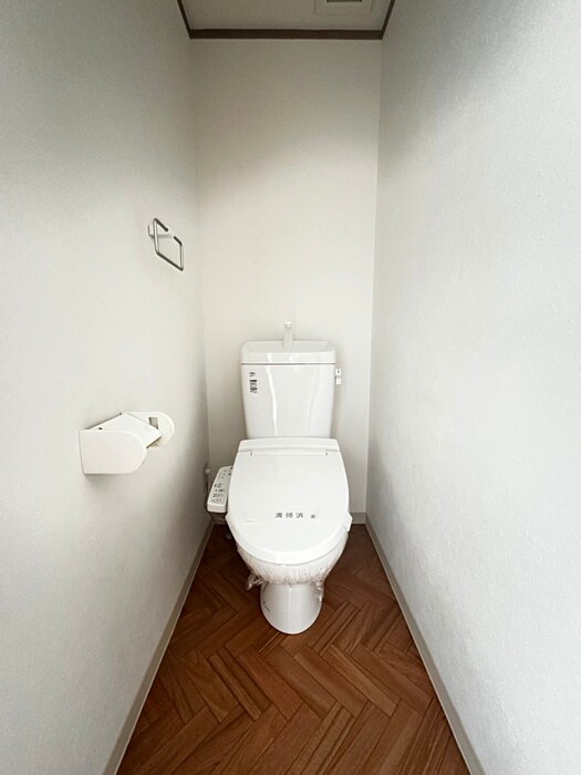 テレパレス榴ヶ岡1号棟の物件内観写真