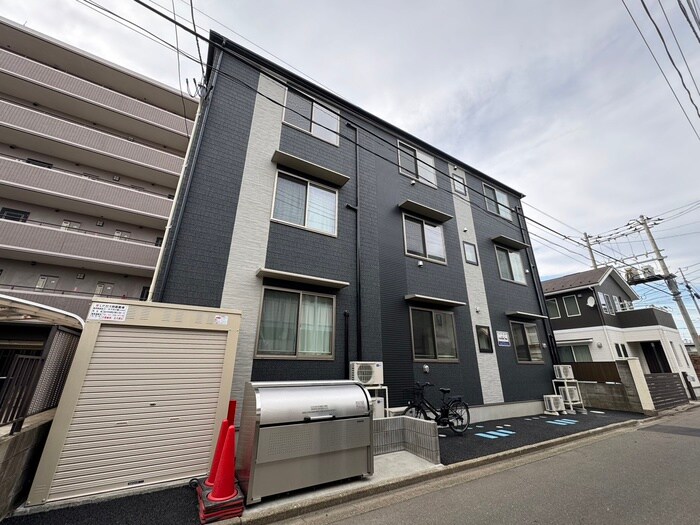 シャルマン　メイの物件外観写真