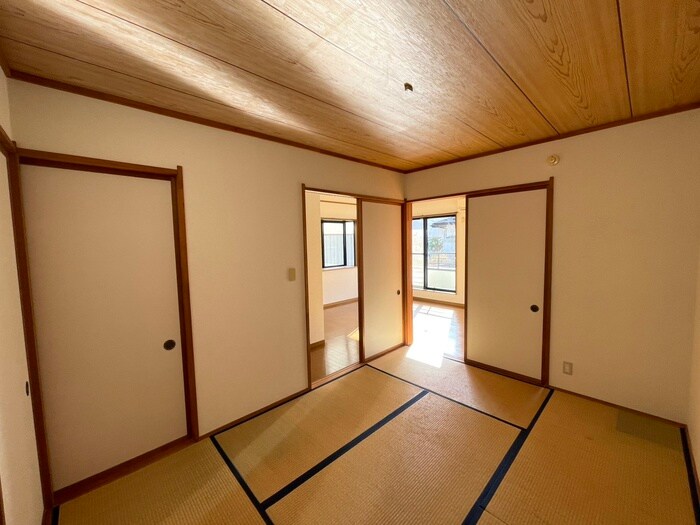 アム－ルの物件内観写真